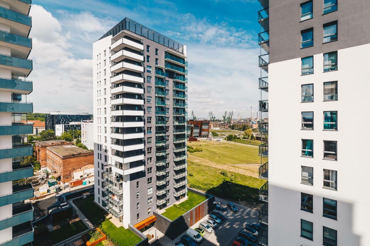 Pobookowane Stocznia Apartments 格但斯克 外观 照片