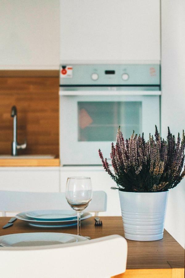Pobookowane Stocznia Apartments 格但斯克 外观 照片
