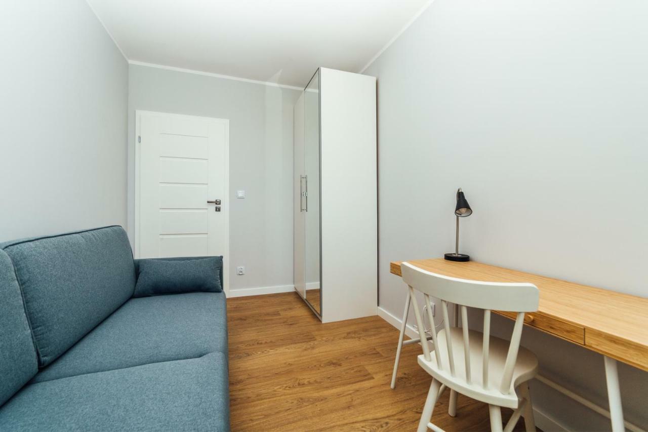 Pobookowane Stocznia Apartments 格但斯克 外观 照片